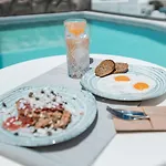 Bohemian Luxury Boutique Hotel, Adults Only Hotel Náoussa