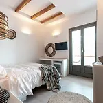 Bohemian Luxury Boutique Hotel, Adults Only Hotel Náoussa