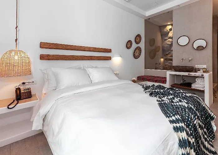 Bohemian Luxury Boutique Hotel, Adults Only 4* Náusza