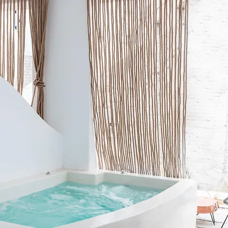 Bohemian Luxury Boutique Hotel, Adults Only Hotel Naousa (Paros)